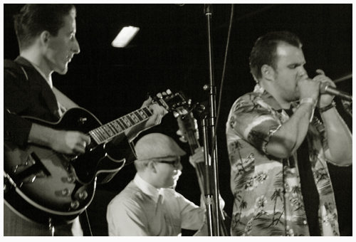 Sonny and Chubby with Gordon Taylor on bass