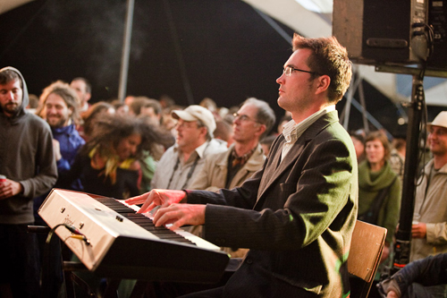 Crazy Benny on piano